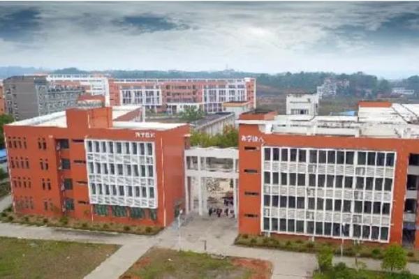 簡陽市機電工程學校招生簡章