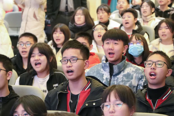 北外附屬東坡外國語學(xué)校高中部的師資怎么樣
