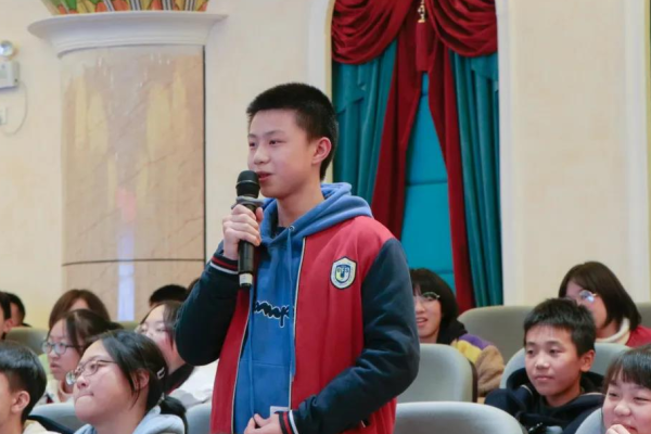北外附屬東坡外國語學(xué)校