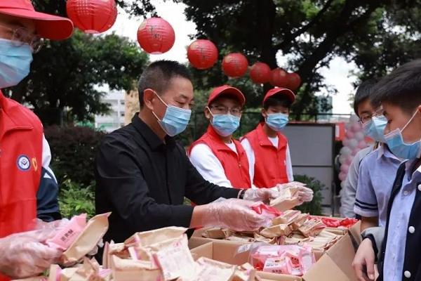 四川省丹棱中學(xué)校食堂伙食好嗎