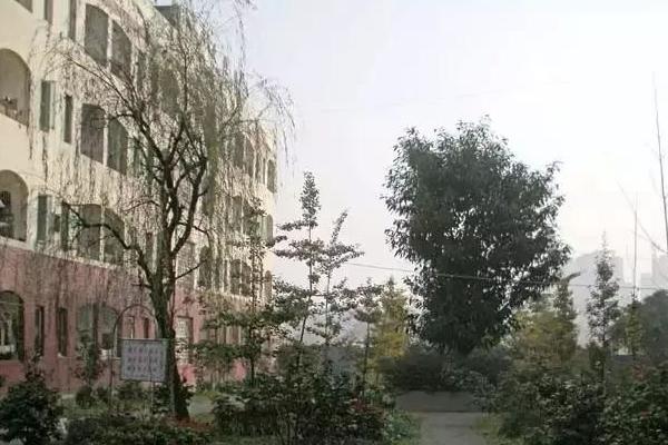 四川省峨眉山市職業(yè)技術(shù)學(xué)校