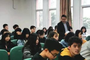 四川希望汽車技師學(xué)院老師怎么樣