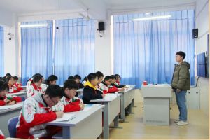 成都樹(shù)德中學(xué)博瑞實(shí)驗(yàn)學(xué)校管理怎么樣