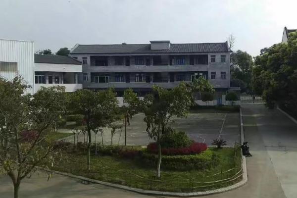 四川省金堂縣職業(yè)高級中學(xué)