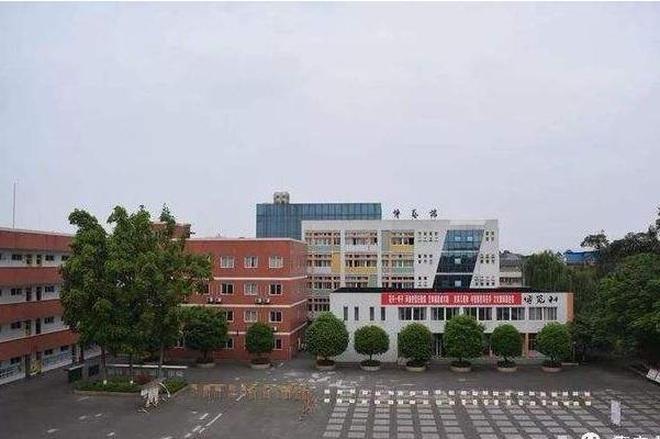 蒲江縣壽安中學(xué)高考好嗎