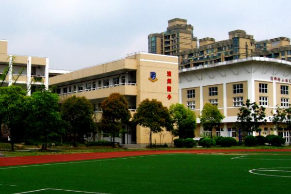四川托普計(jì)算機(jī)職業(yè)學(xué)校