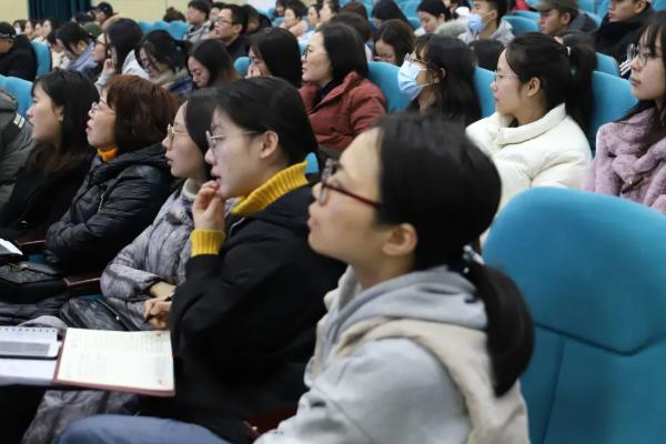 都江堰市領(lǐng)川實驗學(xué)校校風(fēng)好不好