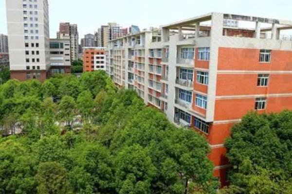 四川省德陽黃許職業(yè)中專學(xué)校招生簡章