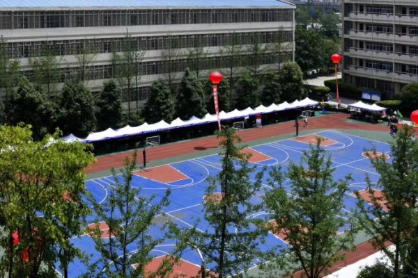 大邑中學(xué)地址