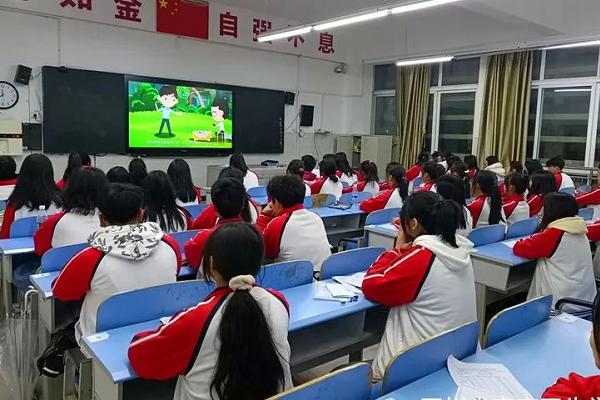 四川省宜賓衛(wèi)生學(xué)校開展專題教育活動