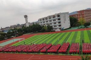 成都郫縣三中教學(xué)成績怎么樣