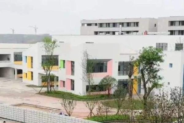 成都市工程職業(yè)技術(shù)學(xué)校