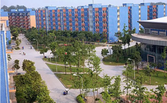 瀘州市長江職業(yè)學(xué)校