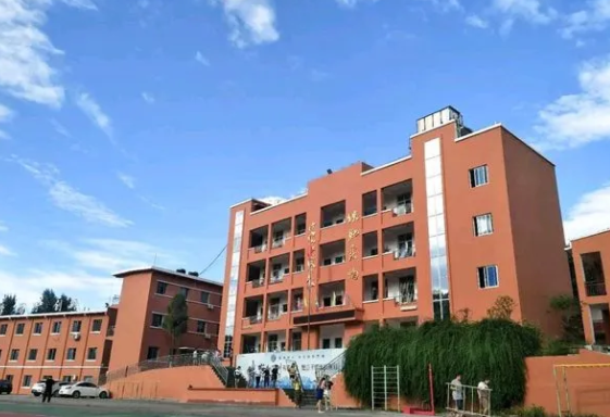 廣元工程技工學校