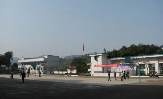 珙縣孝兒職業(yè)中學(xué)