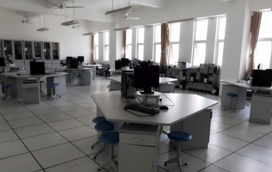 都江堰市職業(yè)中學