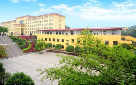 成都成工科技技工學(xué)校