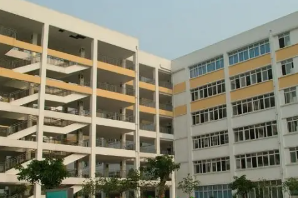 綿陽豐谷衛(wèi)校