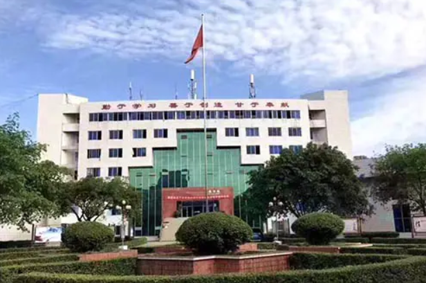 四川國盛技工學(xué)校