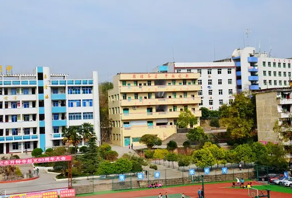 四川省南部縣升鐘職業(yè)中學(xué)