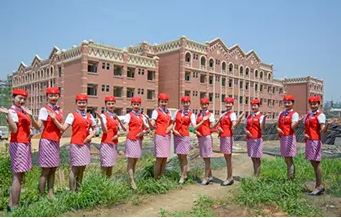 東星航空學校