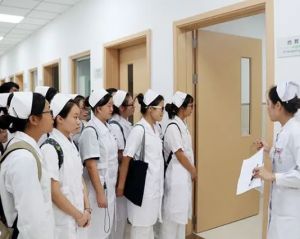 成都護(hù)理學(xué)校專業(yè)畢業(yè)待遇怎么樣