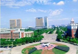 成都航空職業(yè)技術(shù)學(xué)院2022年招生計劃_校園簡介