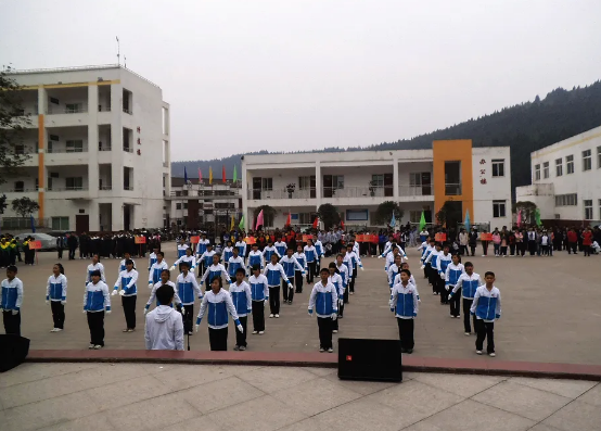 四川省劍閣縣武連職業(yè)中學(xué)