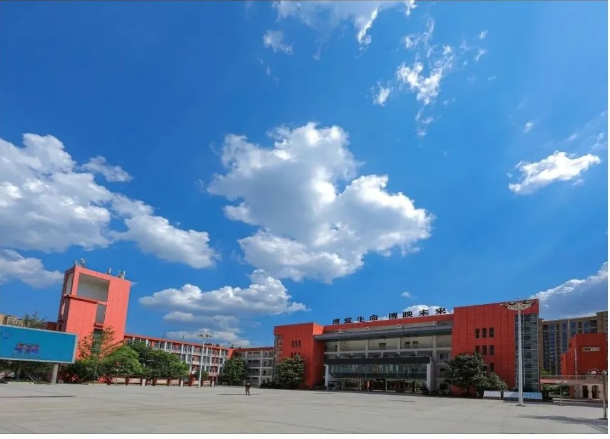 四川省金堂中學(xué)