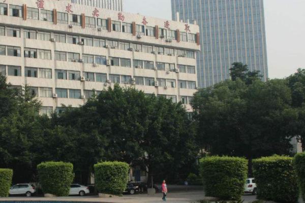 四川師范大學(xué)幼師學(xué)院