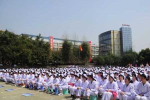 成都希望衛(wèi)校2023年招生簡(jiǎn)章|招生專(zhuān)業(yè)|招生要求|學(xué)費(fèi)和資助