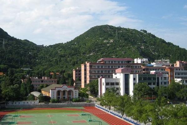 四川綿陽(yáng)職業(yè)技術(shù)學(xué)校招生簡(jiǎn)章
