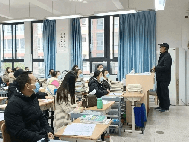 成都市新津中學(xué)