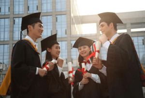 2023四川華新現(xiàn)代職業(yè)學(xué)院分?jǐn)?shù)線最低是多少_四川華新現(xiàn)代職業(yè)學(xué)院怎么樣_國家資助政策