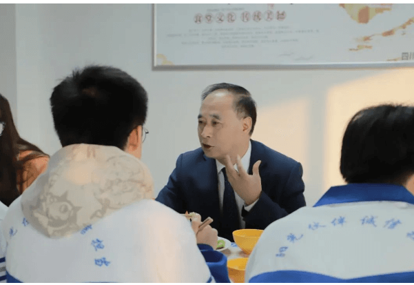 四川興科城市交通高級技工學校