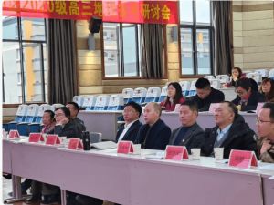 2023年四川省成都市郫都一中師資力量_硬件設施