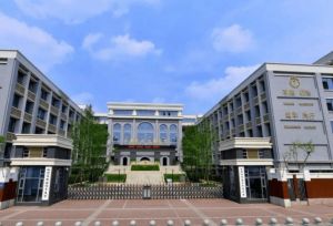 2023年四川省成都市郫都一中升學率多少_郫都一中有宿舍嗎