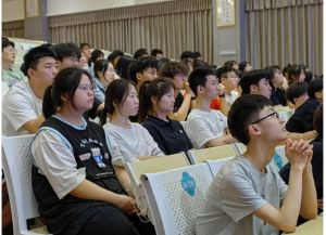 2023年眉山育英實(shí)驗(yàn)學(xué)校高考升學(xué)率_收費(fèi)怎么樣