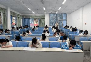 四川國(guó)盛技工學(xué)校是什么學(xué)歷_地址在哪里