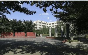 2024年溫江二中收費標準 _辦學歷史