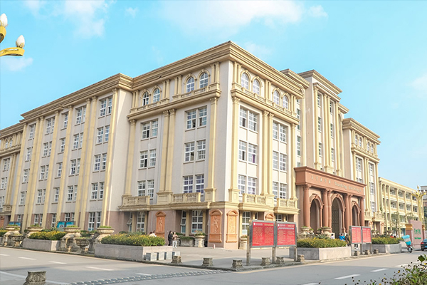 職業(yè)學校招生