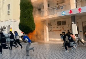 2024年德陽弘正科技職業(yè)學(xué)校宿舍環(huán)境好嗎_食堂環(huán)境好嗎