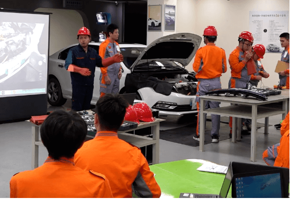 四川希望汽車技師學院