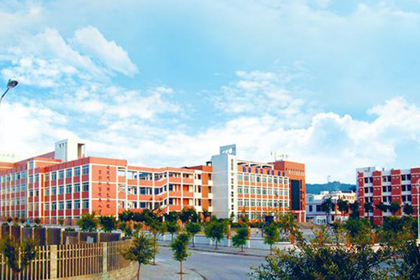 瀘州市電子機械學(xué)校
