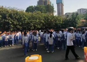 攀枝花市綜合高中宿舍環(huán)境_班級人數(shù)