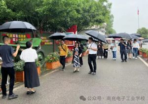2024年南充電子工業(yè)學(xué)校師資力量介紹_師資是否強大
