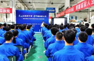 2024年崇州市職教中心管理嚴(yán)格嗎_校風(fēng)好嗎