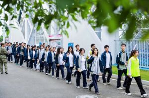 2024年都江堰市領(lǐng)川實驗學(xué)校復(fù)讀班招生簡章_學(xué)校好不好