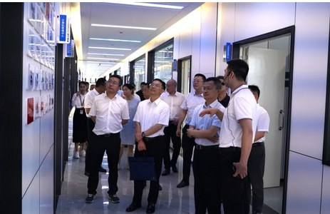 成都新華高級技工學(xué)校