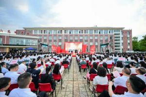 2024年都江堰市青城山高級中學(xué)學(xué)校獲得的榮譽(yù)介紹_學(xué)校獲得的榮譽(yù)多不多